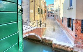 Design Apartment - Do Pozzi